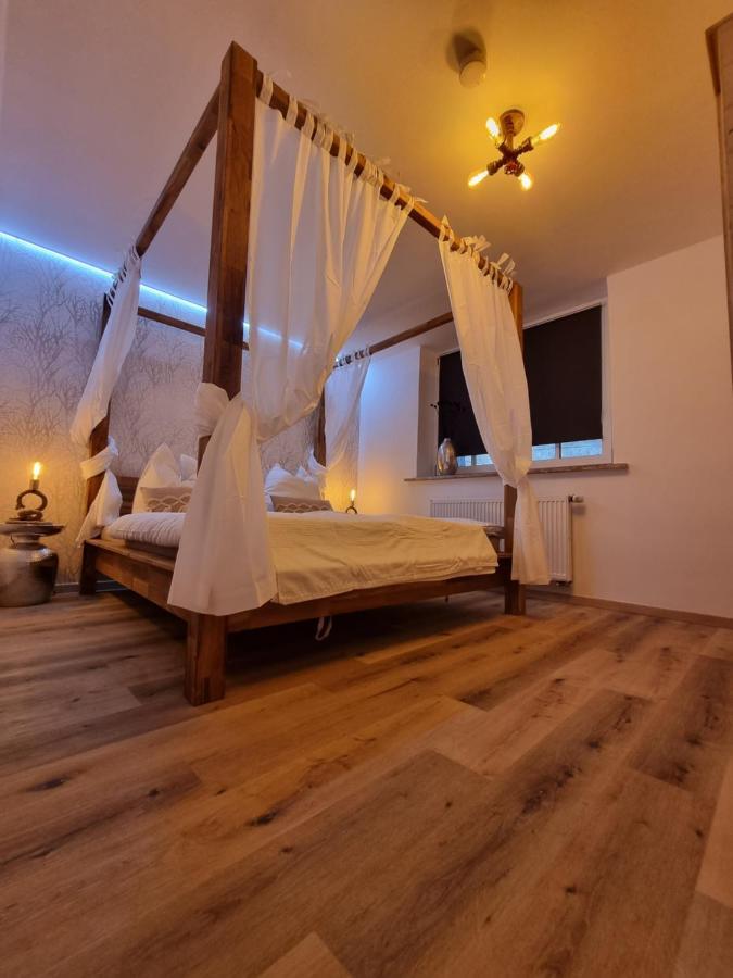 Hufschmieds Bleibe Apartment Пасау Екстериор снимка