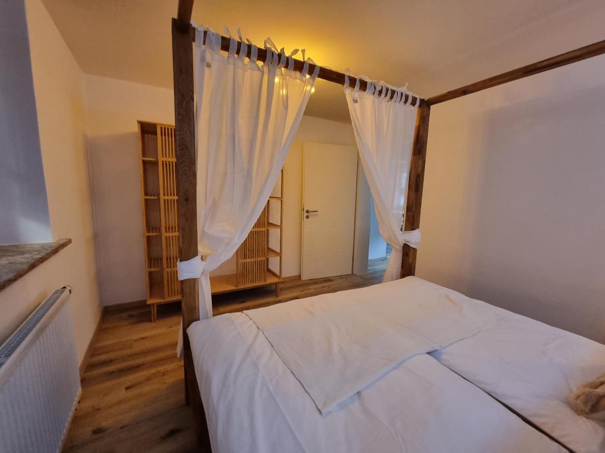 Hufschmieds Bleibe Apartment Пасау Екстериор снимка