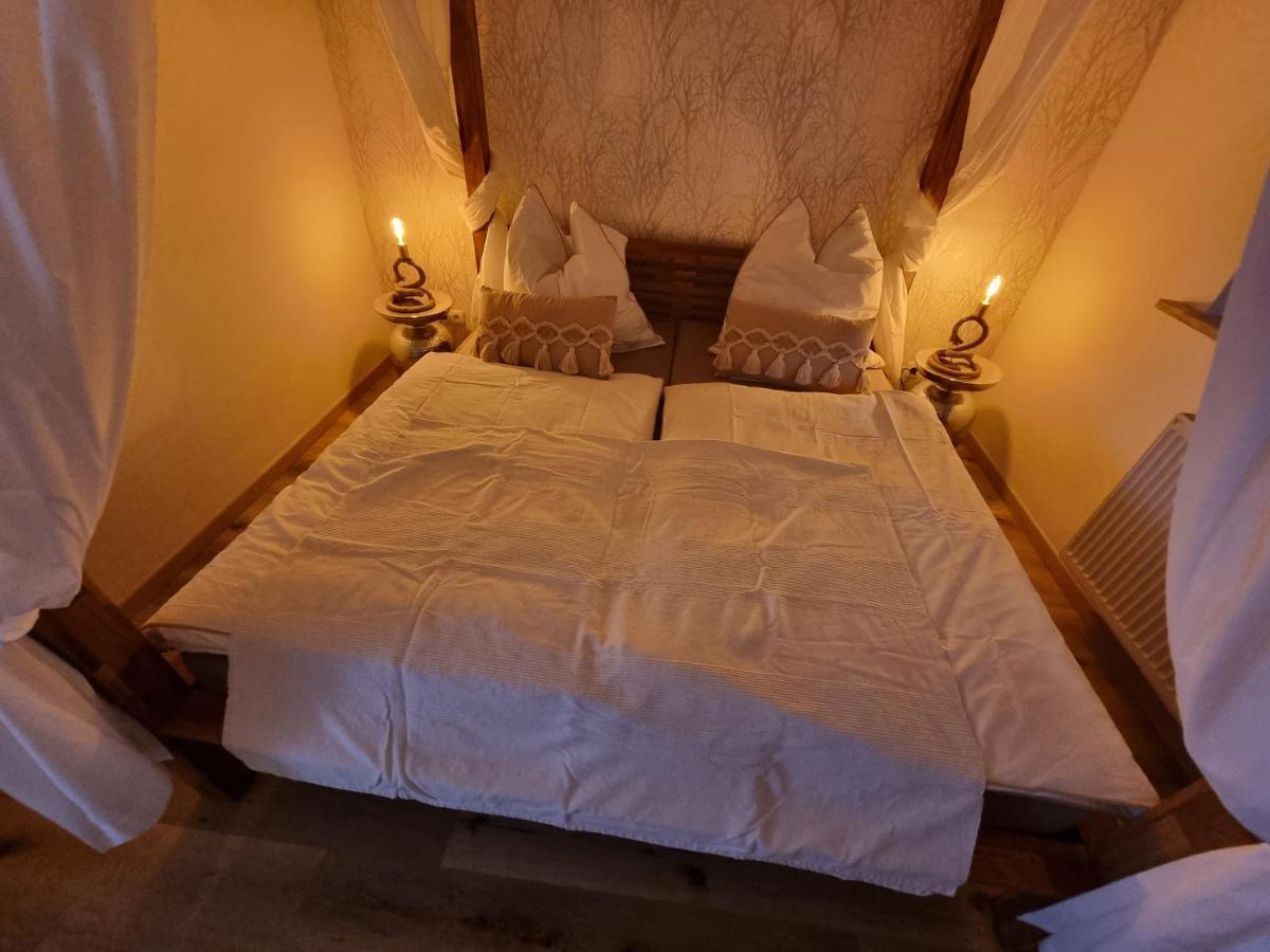 Hufschmieds Bleibe Apartment Пасау Екстериор снимка